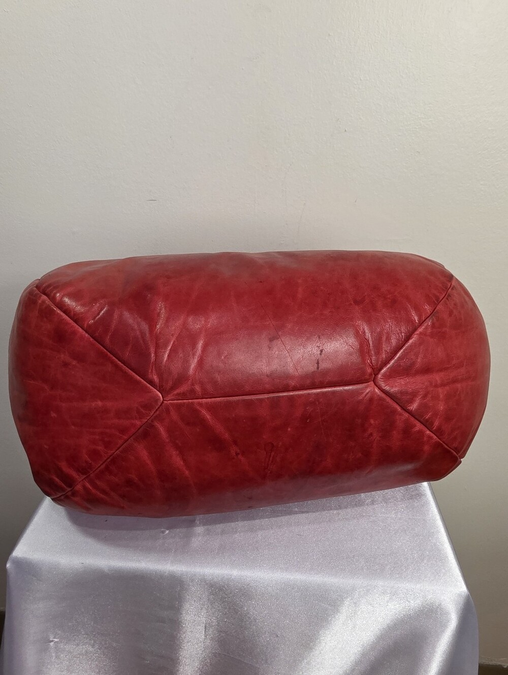 M0851 Classic Red Leather Hobo Shoulder Bag - Picture 7 of 15